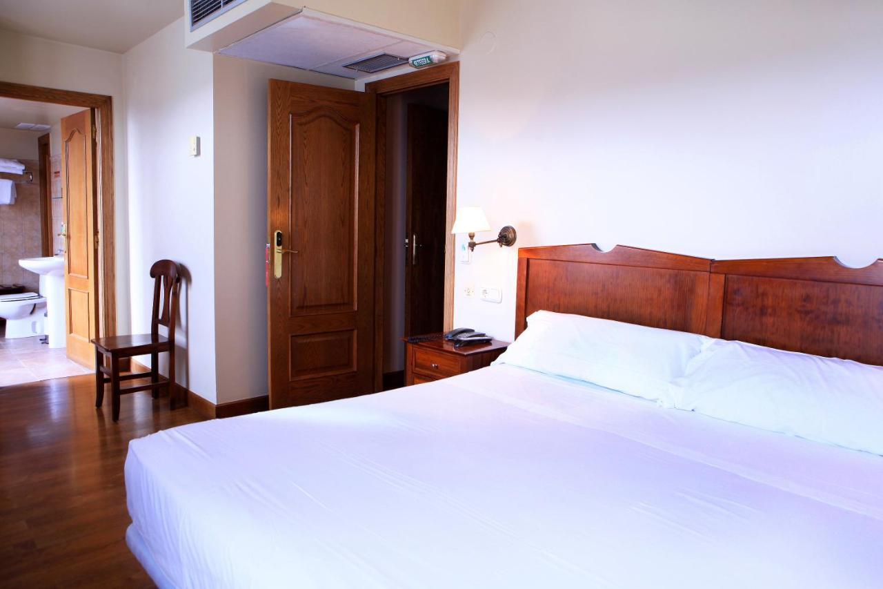 Hostal Antxitonea Elizondo Exterior foto